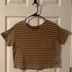 Womens American Eagle cropped striped t shirt.